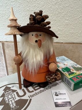Ulbricht Woodland Gnome Zapfenmännchen